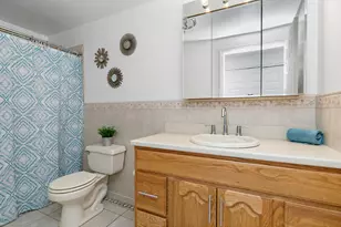 31 S Salem Dr, Schaumburg, IL 60193 - Photo 16