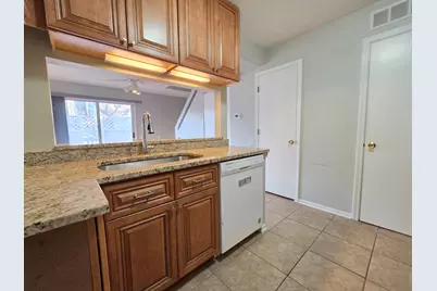 315 Bunker Hill Circle #315, Aurora, IL 60504 - Photo 10