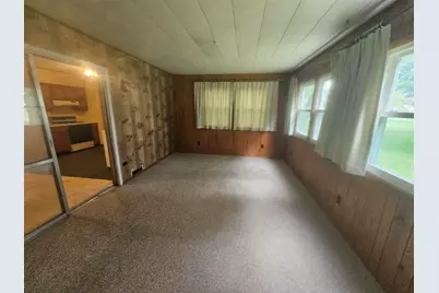 1211 E Indiana Avenue, Pontiac, IL 61764 - Photo 4
