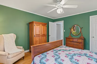 650 Asbury Avenue, Evanston, IL 60202 - Photo 22