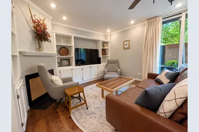 415 W Grant Place #B, Chicago, IL 60614 - Photo 2