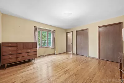 7008 Blackburn Avenue, Downers Grove, IL 60516 - Photo 20