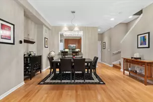 1742 W Diversey Pkwy, Chicago, IL 60614 - Photo 12