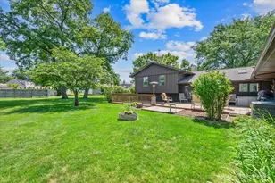152 Jacquelyn Dr, Bensenville, IL 60106 - Photo 46