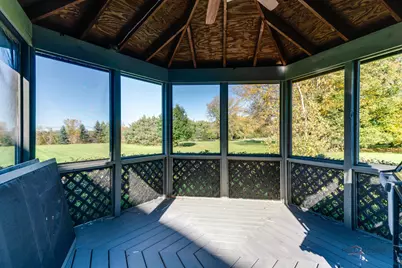 935 Sunrise Road, Green Oaks, IL 60048 - Photo 28