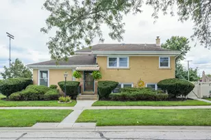 8662 N Ozark Ave, Niles, IL 60714 - Photo 2
