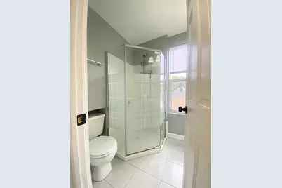 610 Wenonah Avenue #3, Oak Park, IL 60304 - Photo 8
