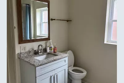 [Address not provided], Chicago, IL 60637 - Photo 10