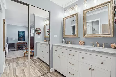 895 Garfield Avenue, Libertyville, IL 60048 - Photo 14