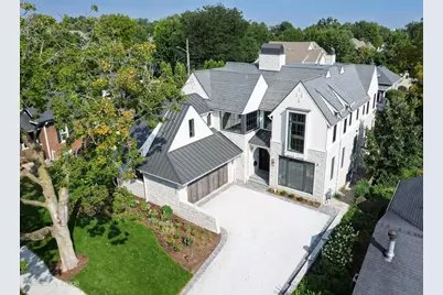 333 W Benton Avenue, Naperville, IL 60540 - Photo 2