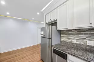 4321 N Drake Ave, Chicago, IL 60618 - Photo 10