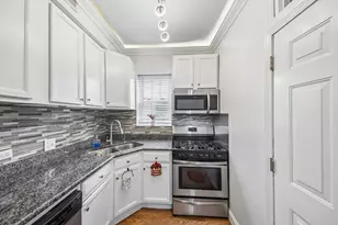 4321 N Drake Ave, Chicago, IL 60618 - Photo 8