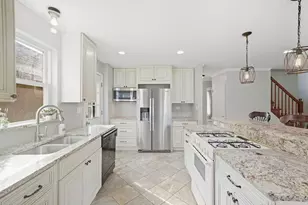 7731 W Palatine Ave, Chicago, IL 60631 - Photo 8