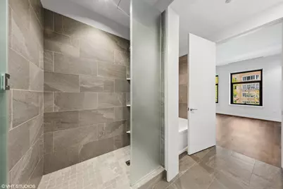 61 E Banks Street #501, Chicago, IL 60610 - Photo 10