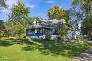 1205 Garfield St, Harvard, IL 60033 - Photo 1