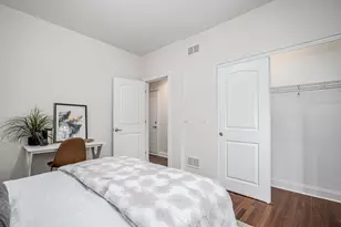 1969 W Cullom Ave, Chicago, IL 60613 - Photo 20