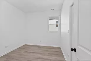 6346 S Evans Ave, Chicago, IL 60637 - Photo 6