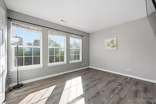 2113 Union Mill Dr, Aurora, IL 60503 - Photo 12
