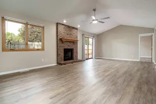 2129 Ivanelle Rd, Rockford, IL 61108 - Photo 18