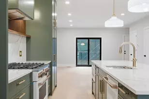 3116 N Western Ave, Chicago, IL 60618 - Photo 6