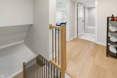 825 E 48th Street #D, Chicago, IL 60615 - Photo 16
