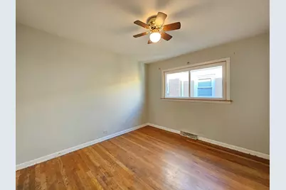 6831 W 64th Street, Chicago, IL 60638 - Photo 12