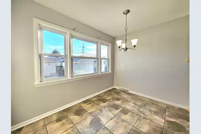 6831 W 64th Street, Chicago, IL 60638 - Photo 6