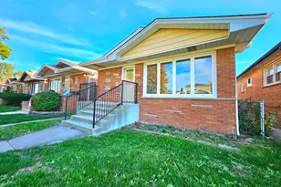 6831 W 64th St, Chicago, IL 60638 - Photo 2