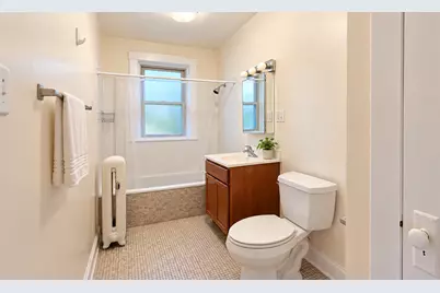 2480 N Lincoln Avenue #3, Chicago, IL 60614 - Photo 6