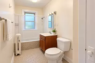 2480 N Lincoln Ave, Chicago, IL 60614 - Photo 6