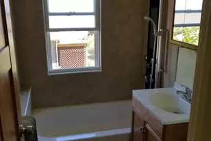 1352 W 80th St, Chicago, IL 60620 - Photo 2