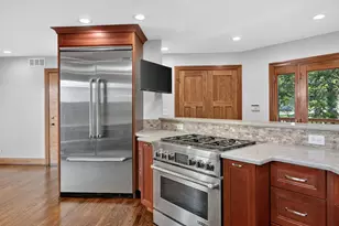 5337 Brookbank Rd, Downers Grove, IL 60515 - Photo 14