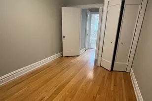 5852 W Higgins Ave, Chicago, IL 60630 - Photo 6