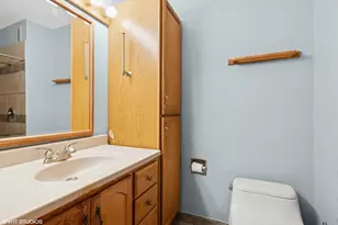 2200 S Stewart Ave, Lombard, IL 60148 - Photo 12