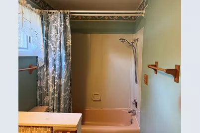 206 E Clark Street, Princeton, IL 61356 - Photo 26