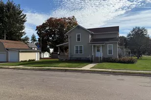 206 E Clark St, Princeton, IL 61356 - Photo 1