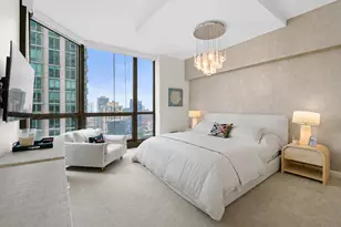 21 E Huron St, Chicago, IL 60611 - Photo 18