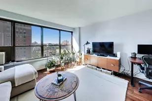 2930 N Sheridan Rd, Chicago, IL 60657 - Photo 4