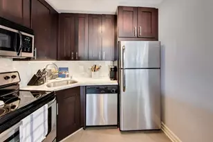2930 N Sheridan Rd, Chicago, IL 60657 - Photo 14