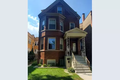 3238 N Hamlin Avenue #Garden, Chicago, IL 60618 - Photo 1