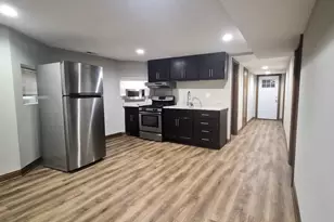 3238 N Hamlin Ave, Chicago, IL 60618 - Photo 2