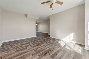 34298 Barberry Rd, Round Lake, IL 60073 - Photo 4