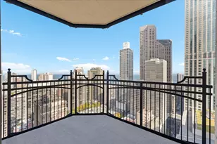 11 E Walton St, Chicago, IL 60611 - Photo 28