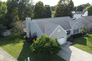 104 Brenyn Ct, East Peoria, IL 61611 - Photo 4