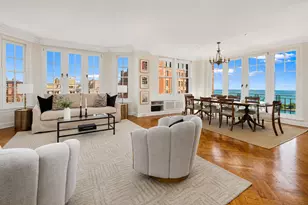 421 W Melrose St, Chicago, IL 60657 - Photo 2