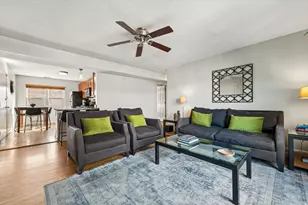 6415 N Damen Ave, Chicago, IL 60645 - Photo 8