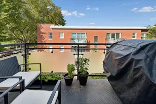 6415 N Damen Ave, Chicago, IL 60645 - Photo 10