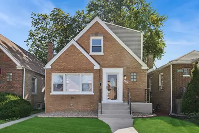 8019 S Francisco Avenue, Chicago, IL 60652 - Photo 1