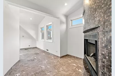 2334 W Medill Avenue, Chicago, IL 60647 - Photo 16