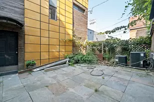 2334 W Medill Ave, Chicago, IL 60647 - Photo 36